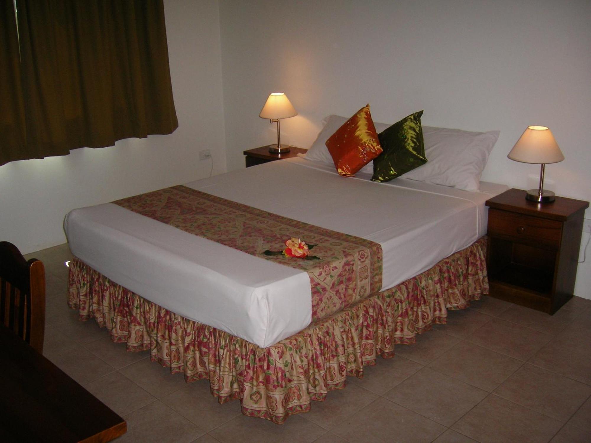 Hexagon International Hotel, Villas & Spa Nadi Exterior foto