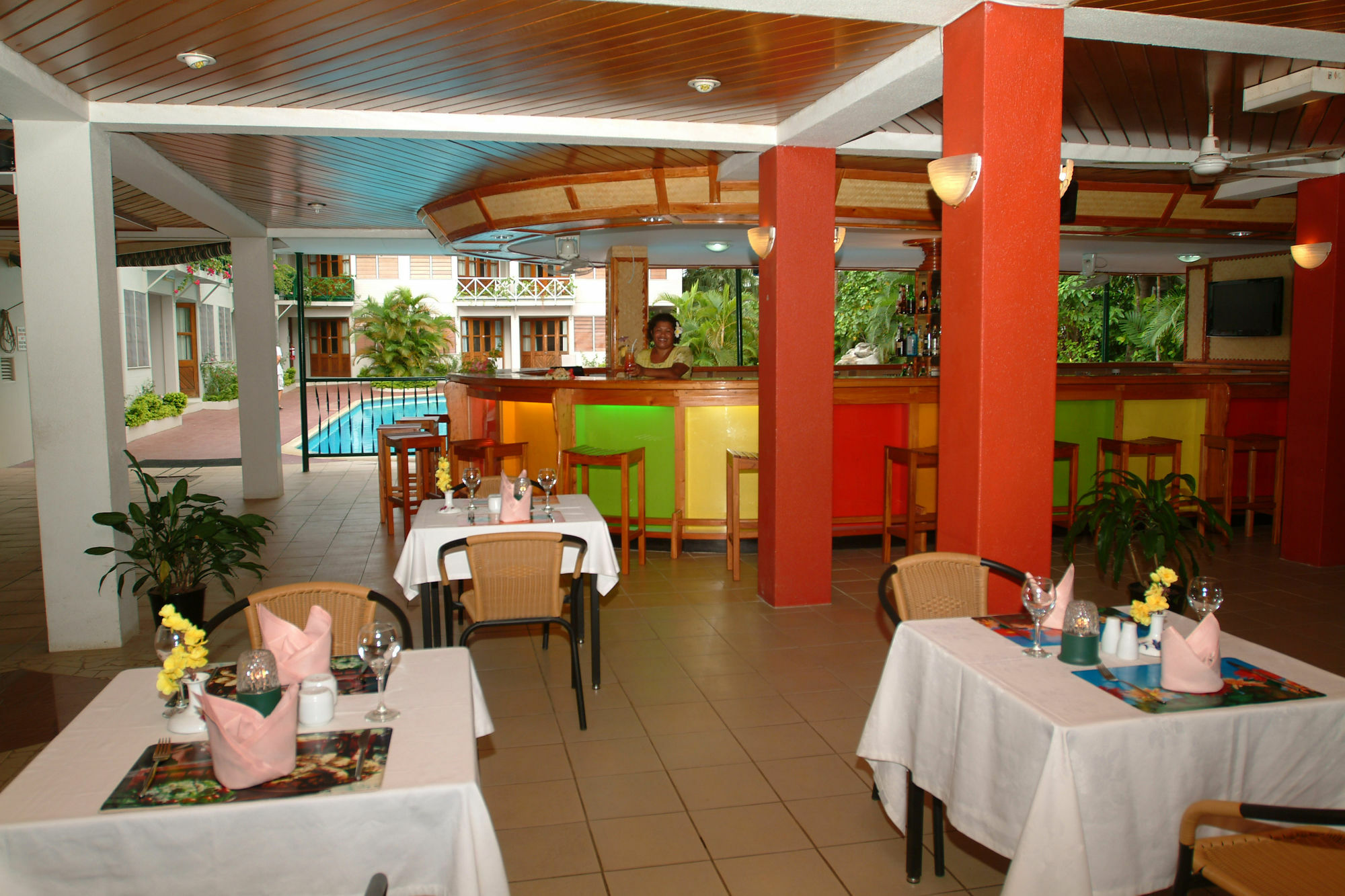 Hexagon International Hotel, Villas & Spa Nadi Restaurant foto